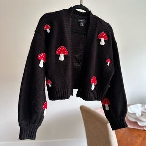Mushroom Cropped Black Sweater 0X 🍄